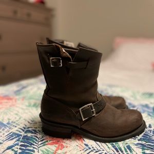 Frye Engineer Boots 8R Style